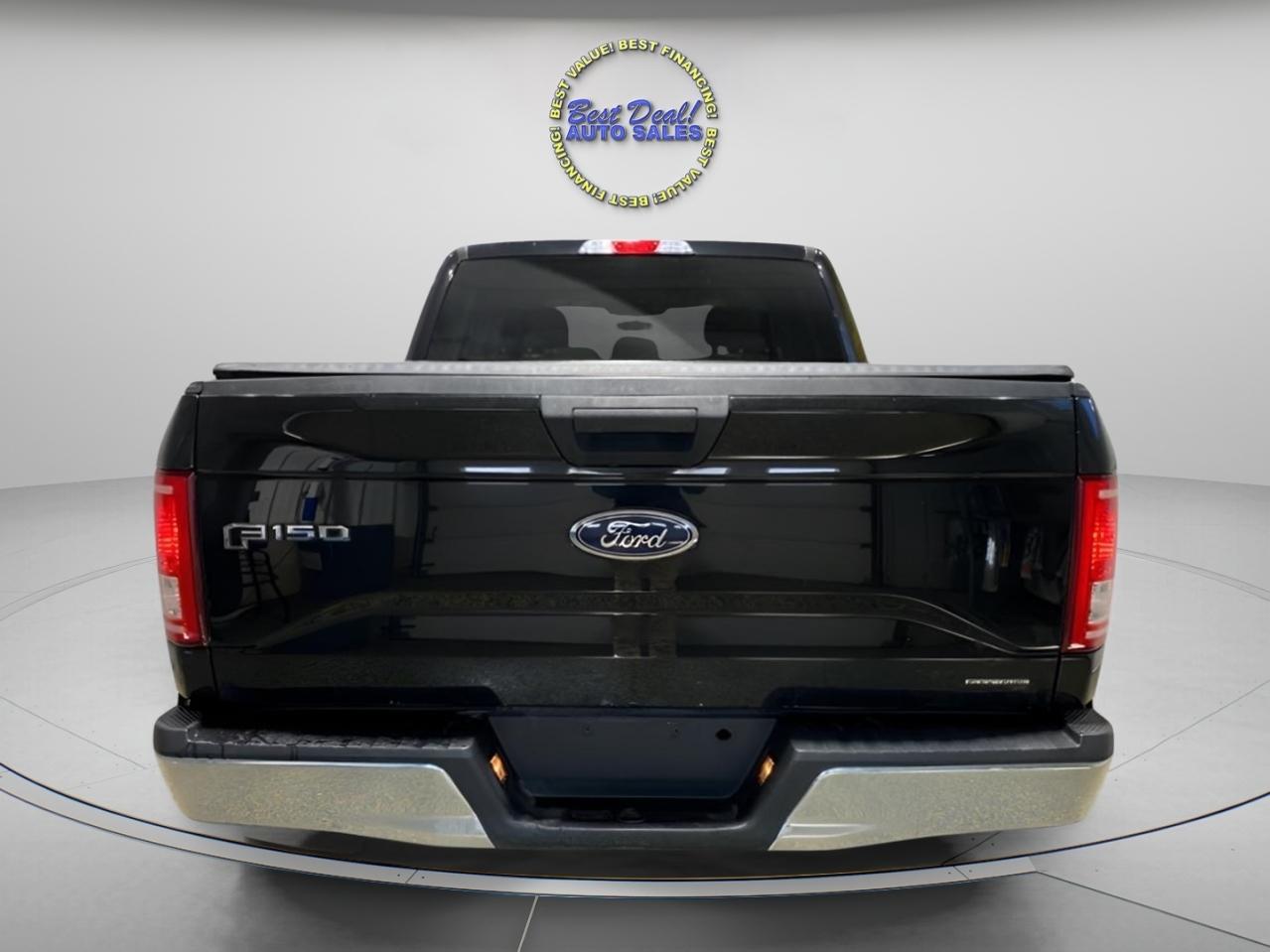 Ford F-150 XLT SuperCrew 5.5-ft. Bed 4WD 2015