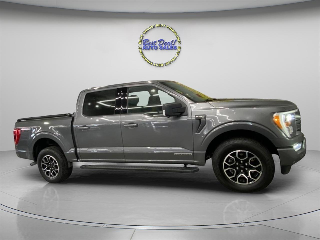 Ford F-150 XLT SuperCrew Short Bed 4WD 2021