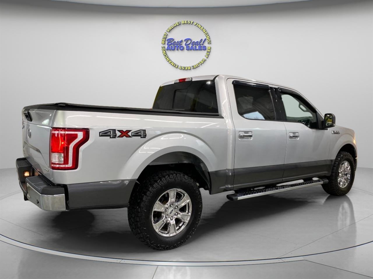 Ford F-150 XLT SuperCrew 5.5-ft. Bed 4WD 2015