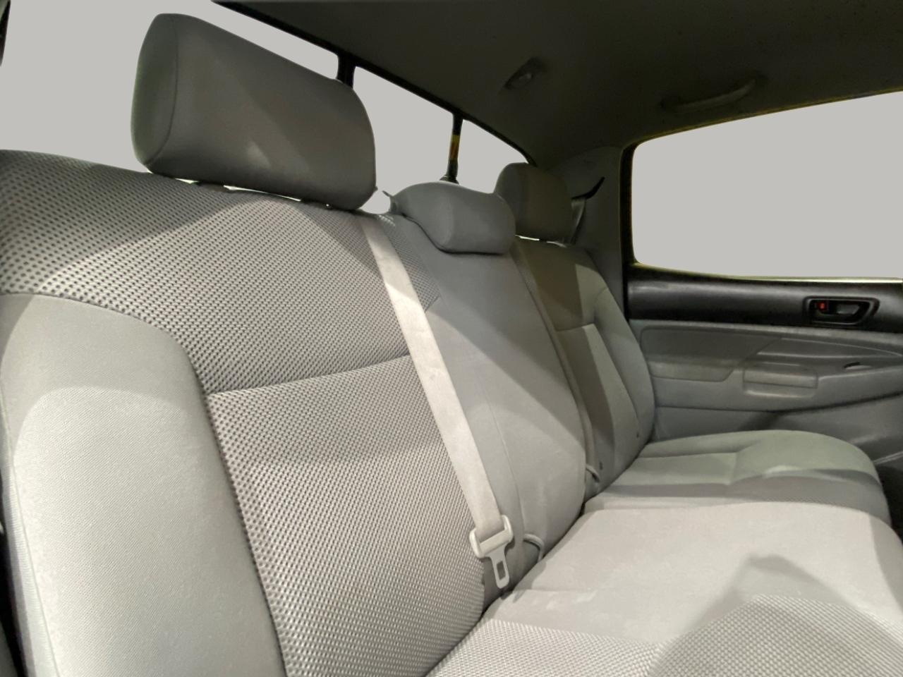 Toyota Tacoma Double Cab V6 4WD 2010