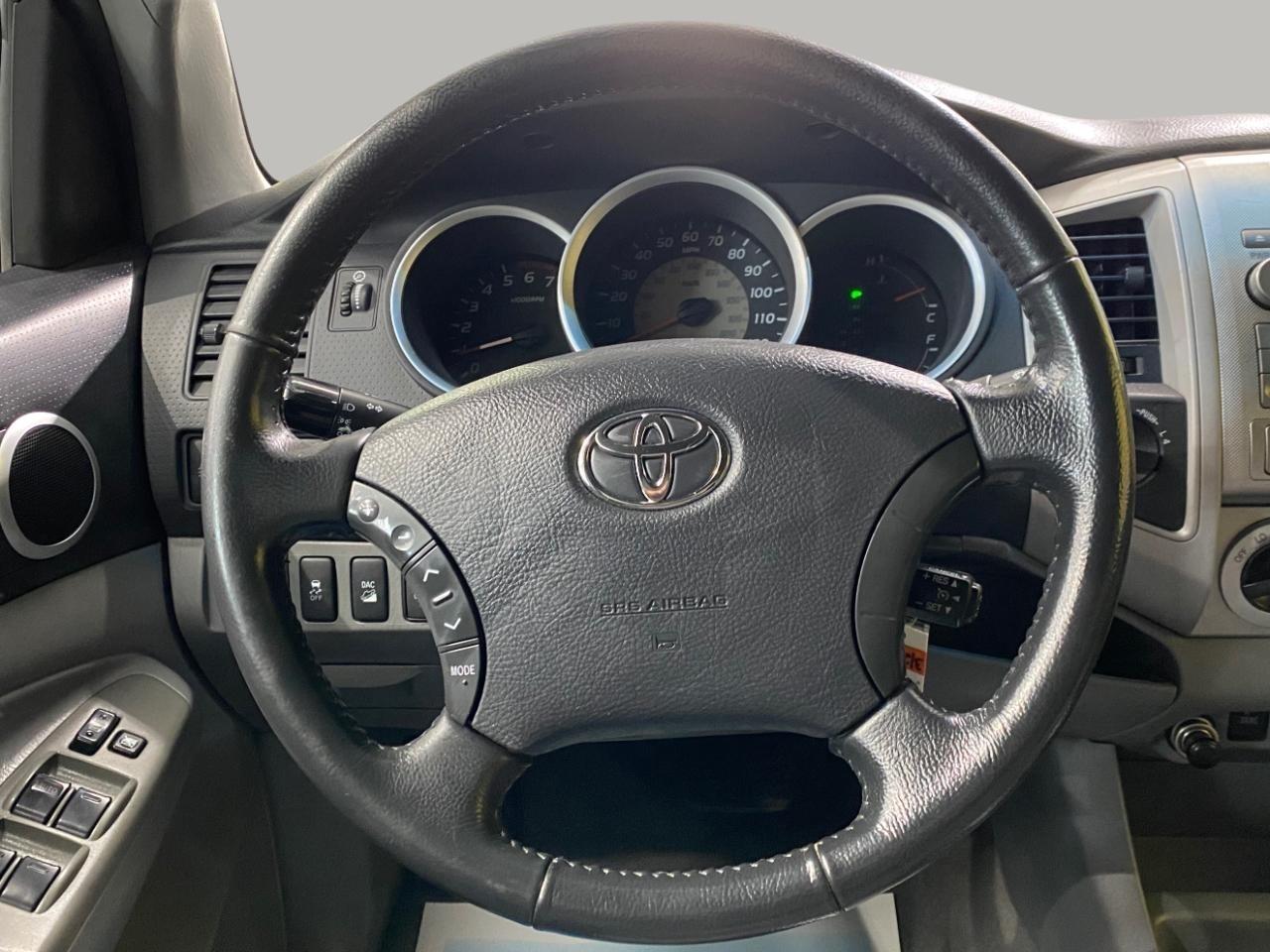 Toyota Tacoma Double Cab V6 4WD 2010