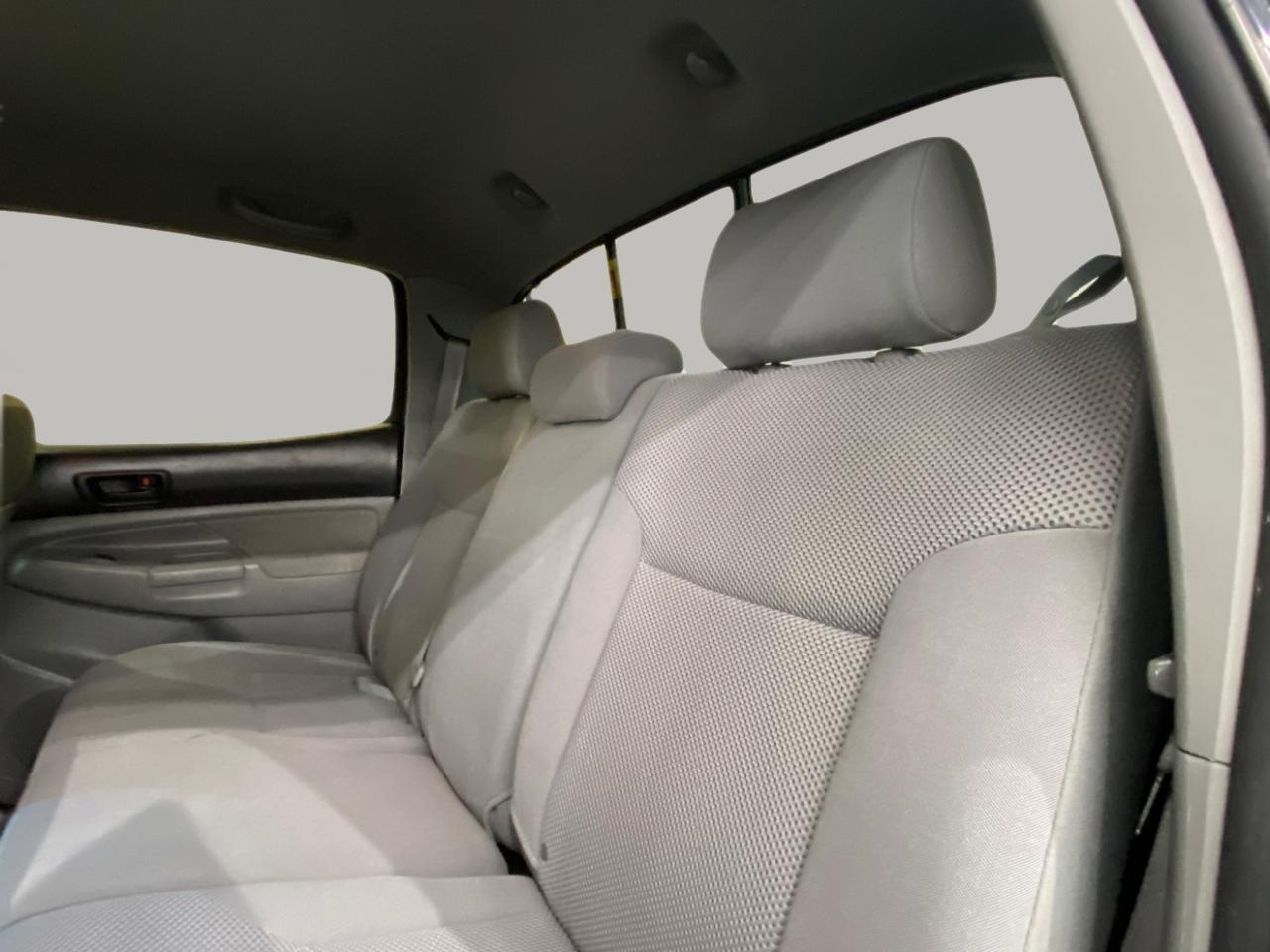 Toyota Tacoma Double Cab V6 4WD 2010