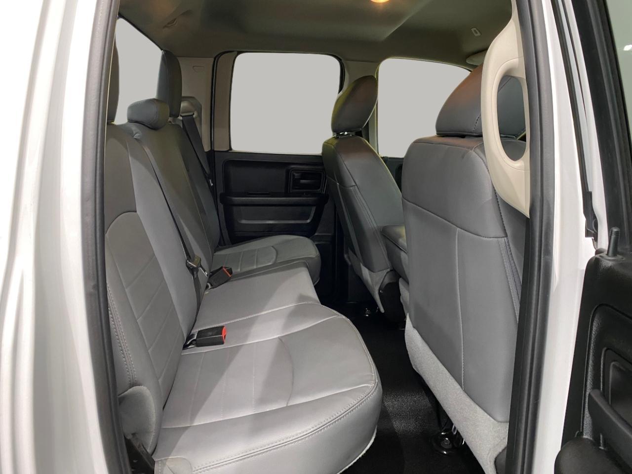 RAM 1500 Classic Tradesman Quad Cab 4WD 2019