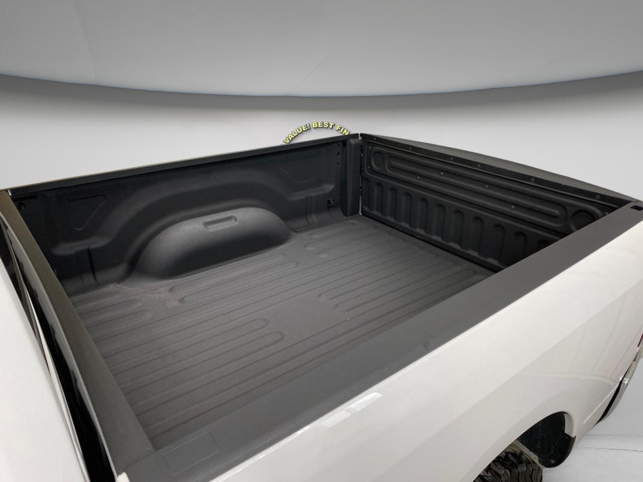 RAM 1500 Classic Tradesman Quad Cab 4WD 2019