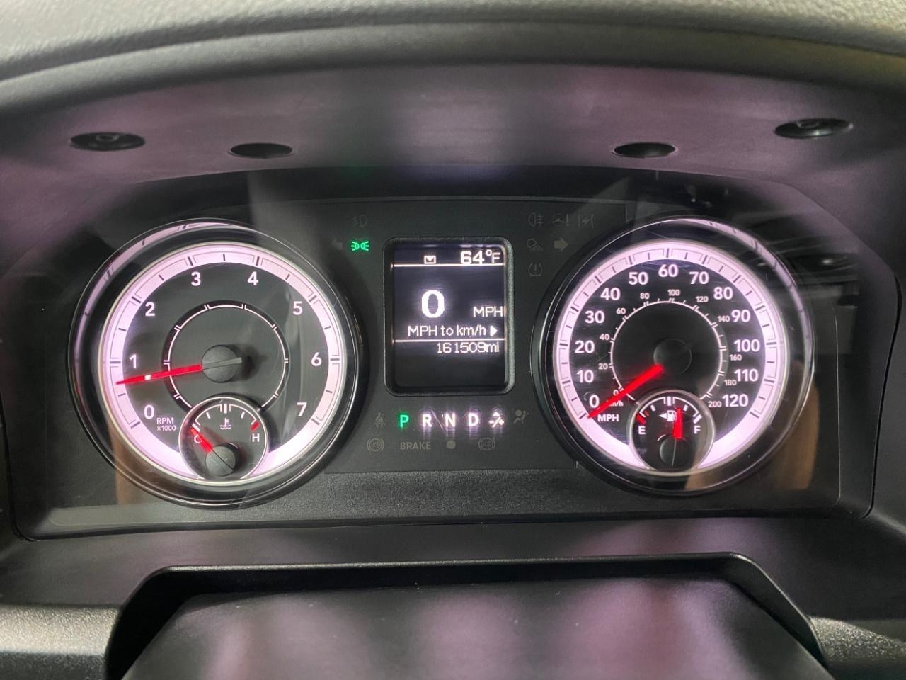 RAM 1500 Classic Tradesman Quad Cab 4WD 2019