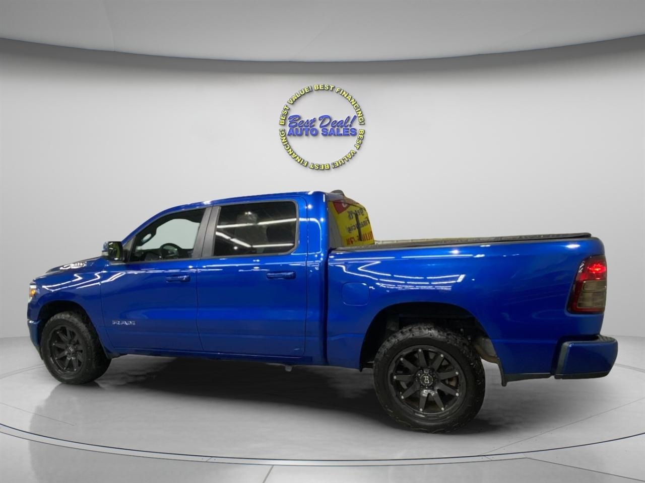 RAM 1500 Big Horn Crew Cab SWB 4WD 2019
