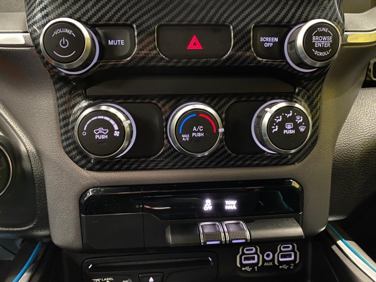 RAM 1500 Big Horn Crew Cab SWB 4WD 2019