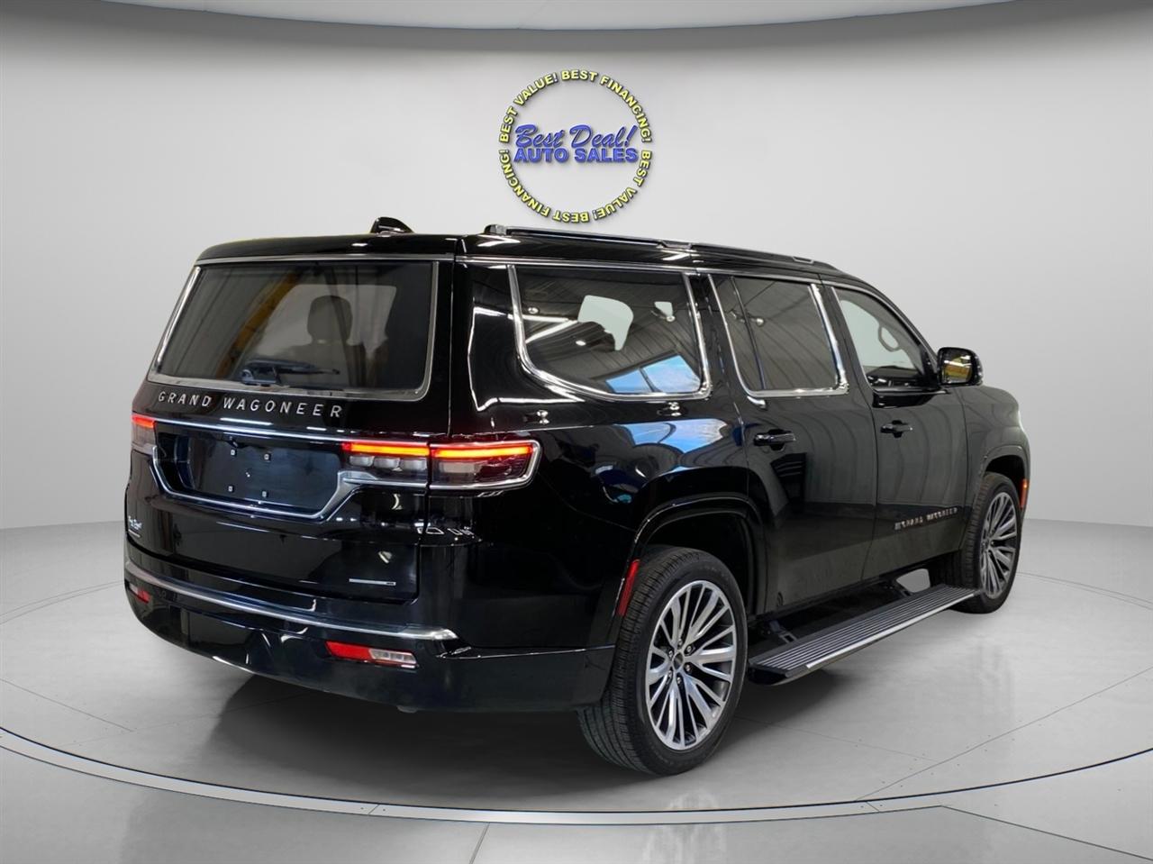 Jeep Grand Wagoneer  2022