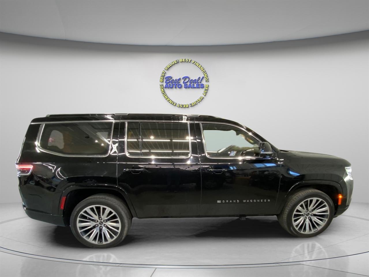 Jeep Grand Wagoneer  2022