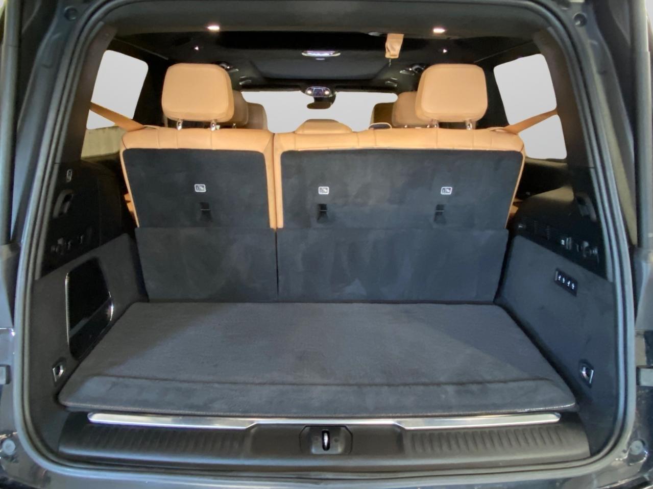 Jeep Grand Wagoneer  2022