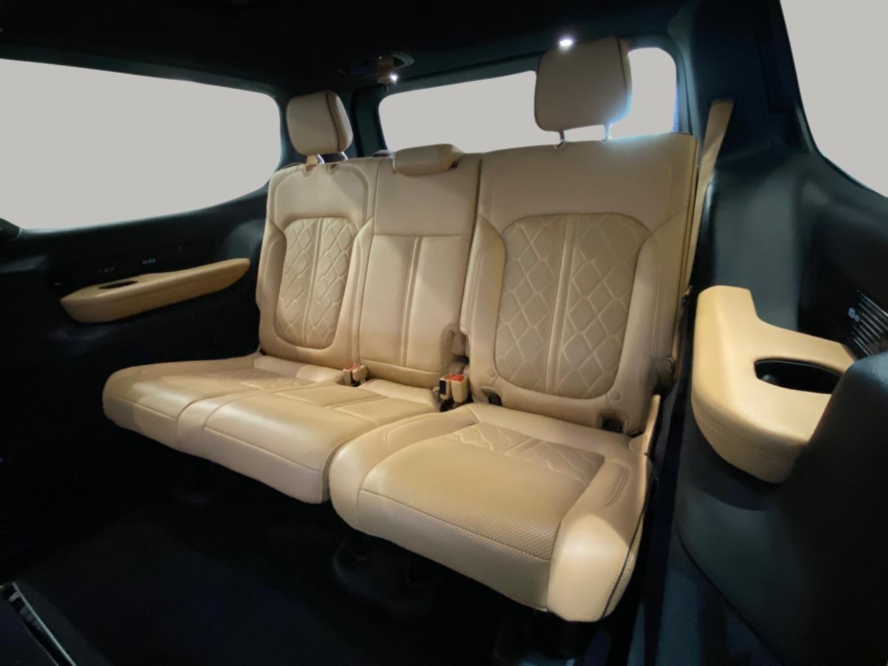 Jeep Grand Wagoneer  2022