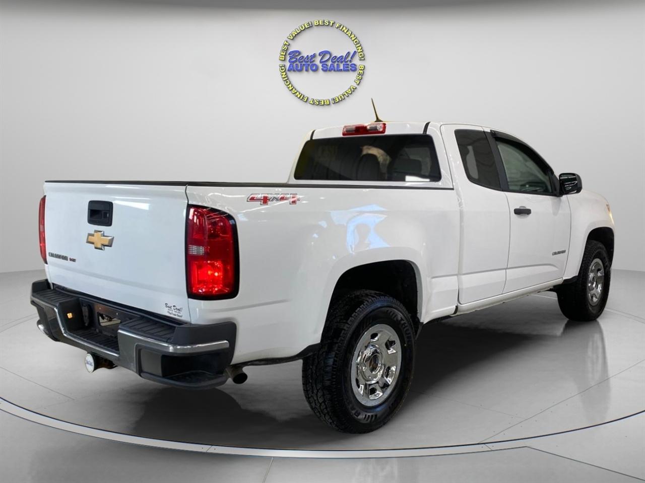 Chevrolet Colorado Work Truck Ext. Cab 4WD 2017