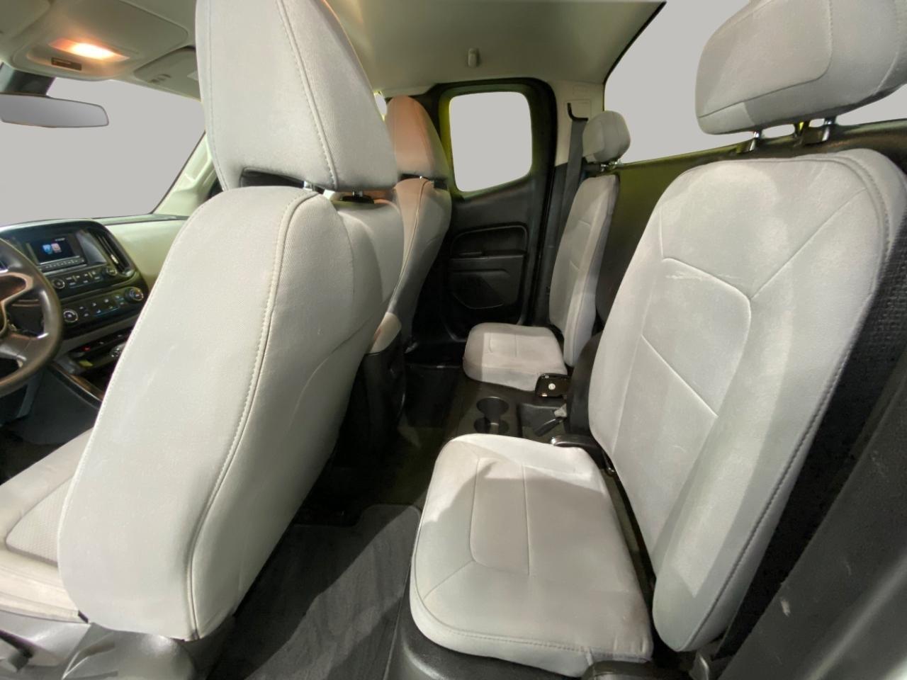 Chevrolet Colorado Work Truck Ext. Cab 4WD 2017