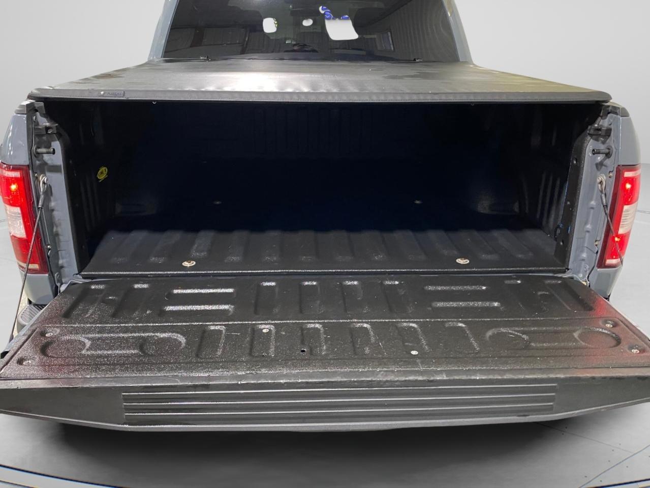 Ford F-150 XL SuperCrew Short Bed 4WD 2019