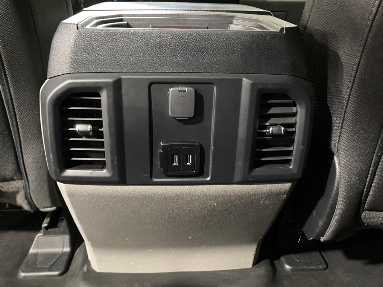 Ford F-150 XL SuperCrew Short Bed 4WD 2019