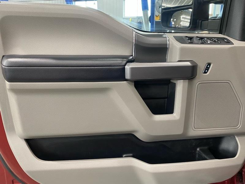 Ford F-350 SD King Ranch Crew Cab 4WD 2018