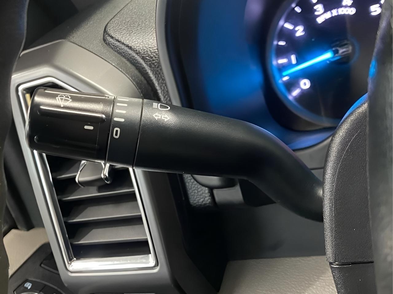 Ford F-350 SD XLT Crew Cab 4WD 2018