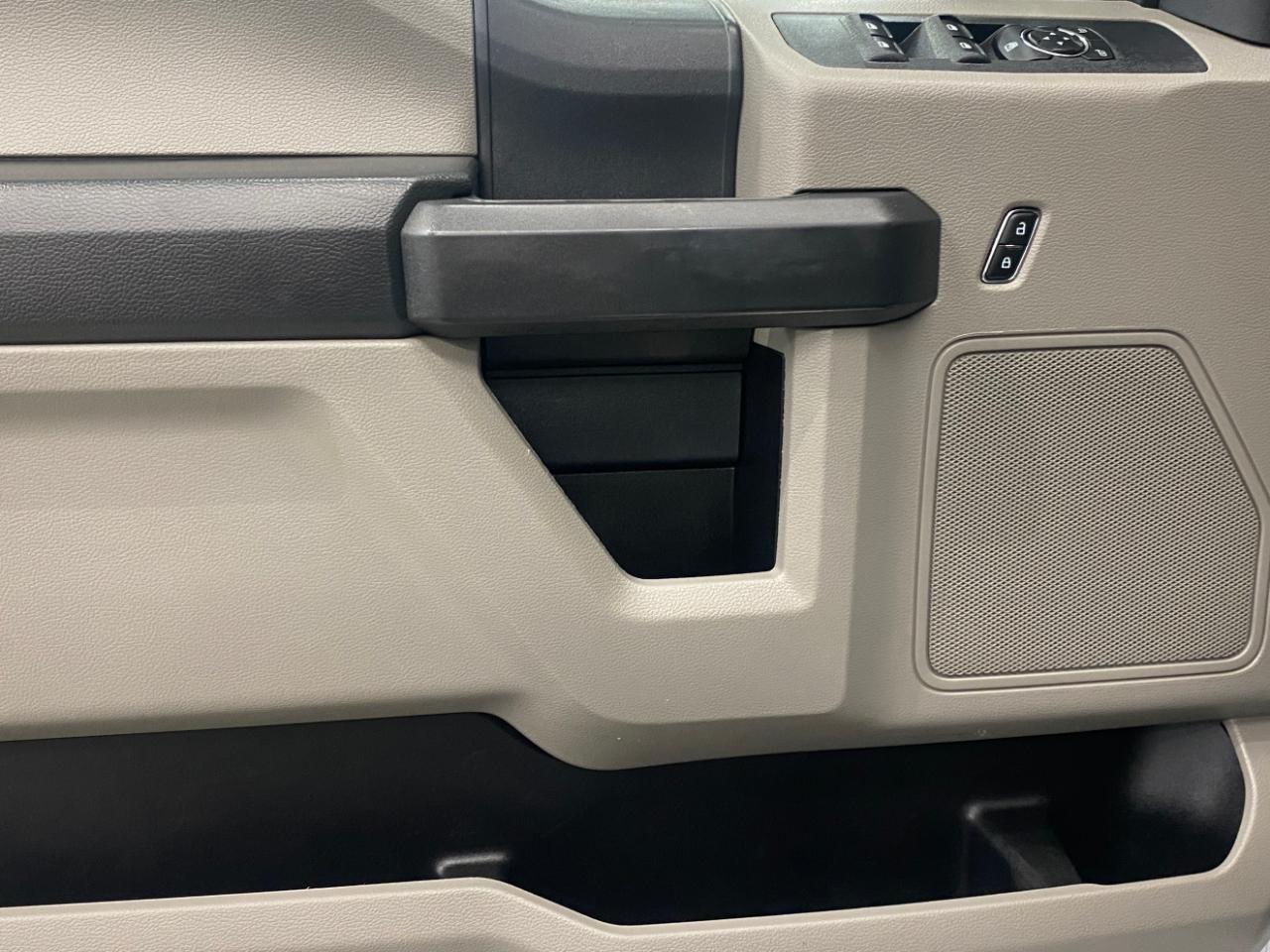 Ford F-350 SD XL Crew Cab 4WD DRW 2022