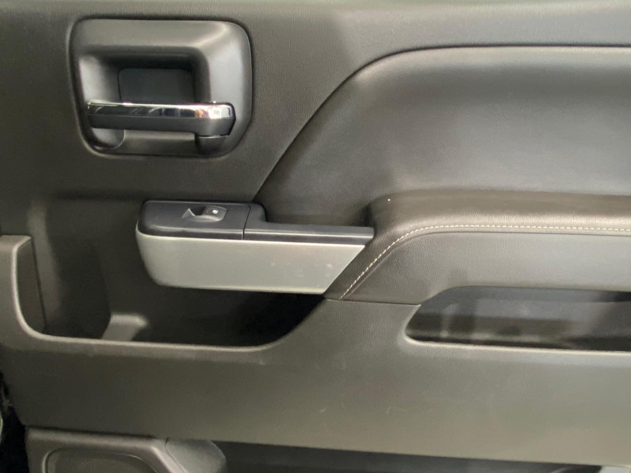 Chevrolet Silverado 2500HD LT Crew Cab 4WD 2016