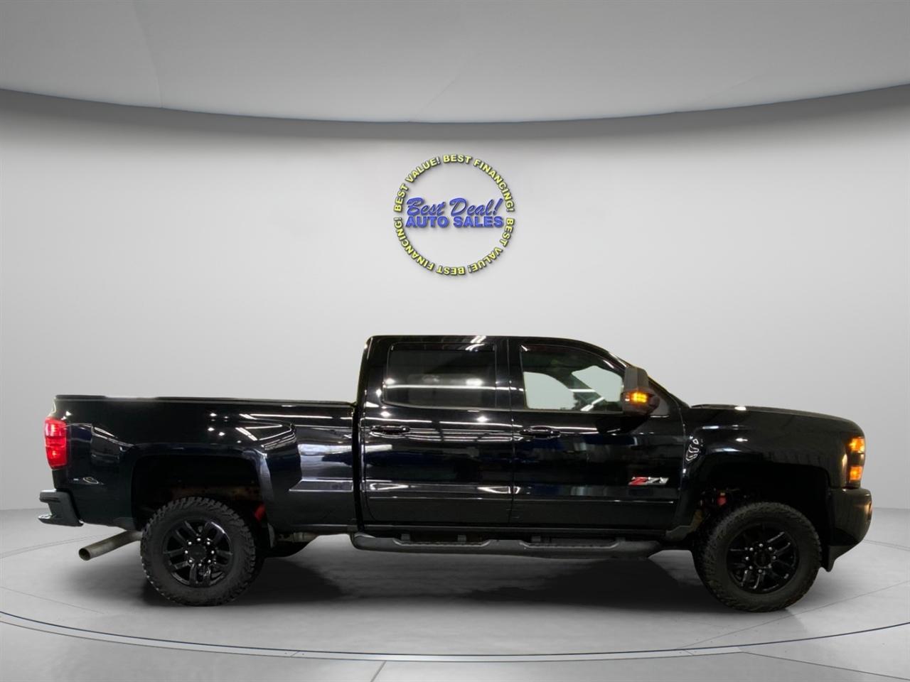 Chevrolet Silverado 2500HD LT Crew Cab 4WD 2016