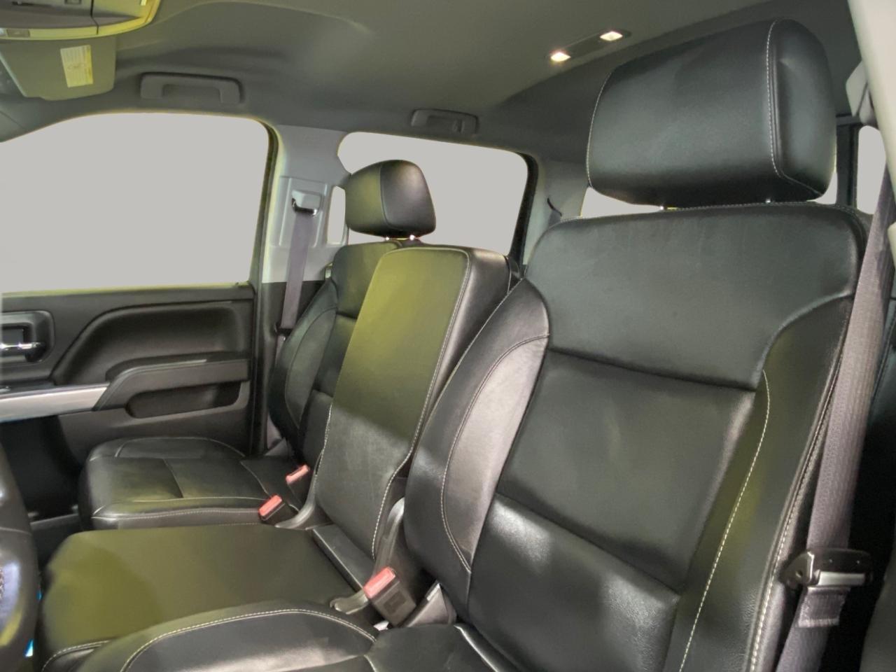 Chevrolet Silverado 2500HD LT Crew Cab 4WD 2016