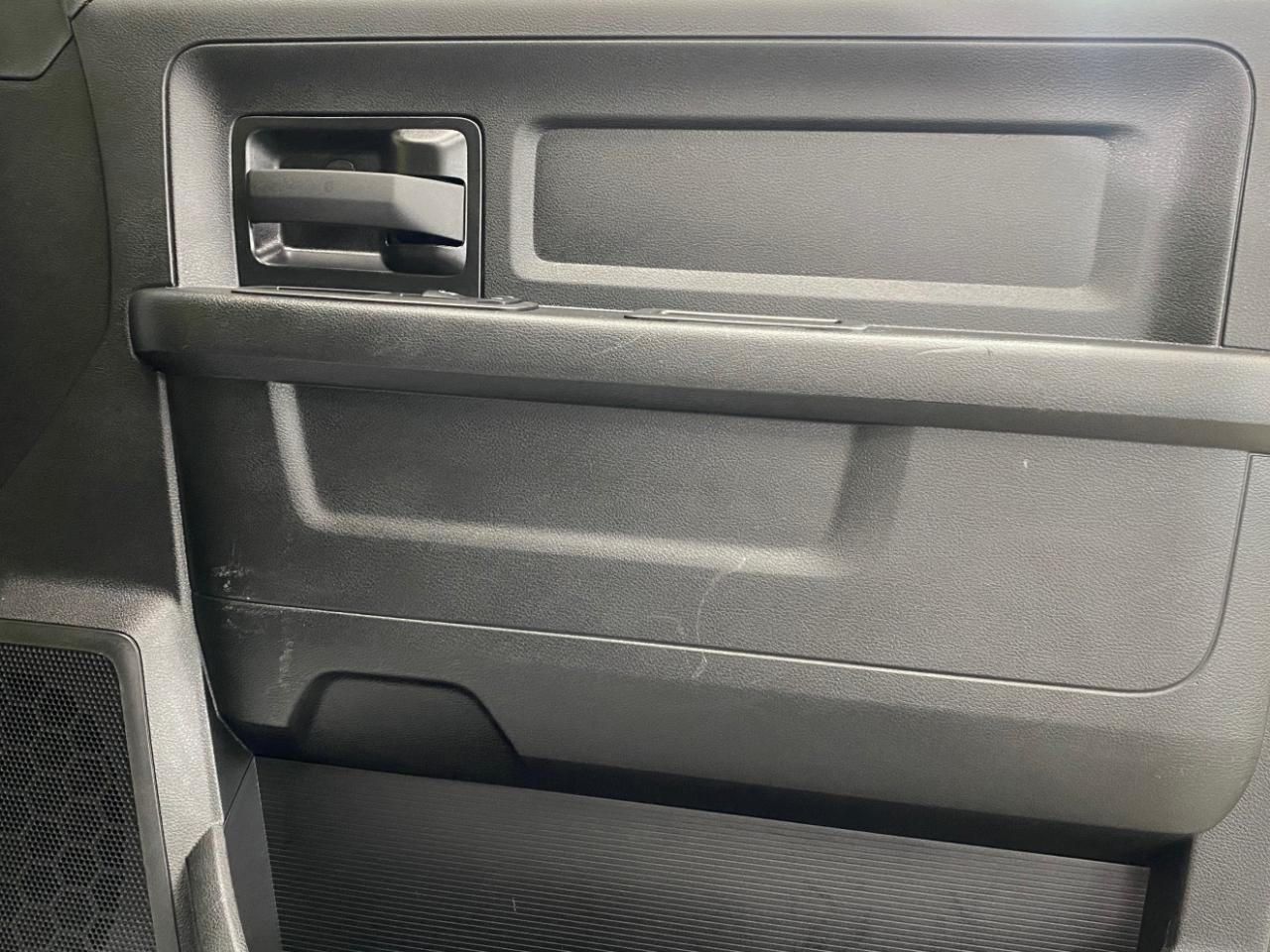 RAM 2500 Tradesman Crew Cab SWB 4WD 2021