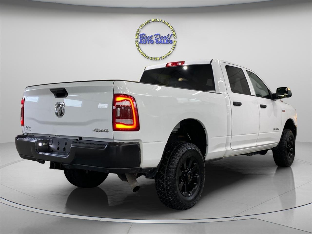 RAM 2500 Tradesman Crew Cab SWB 4WD 2021