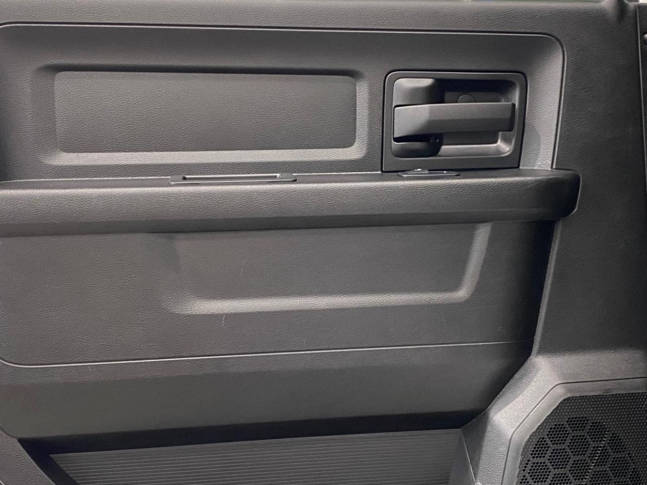 RAM 2500 Tradesman Crew Cab SWB 4WD 2021