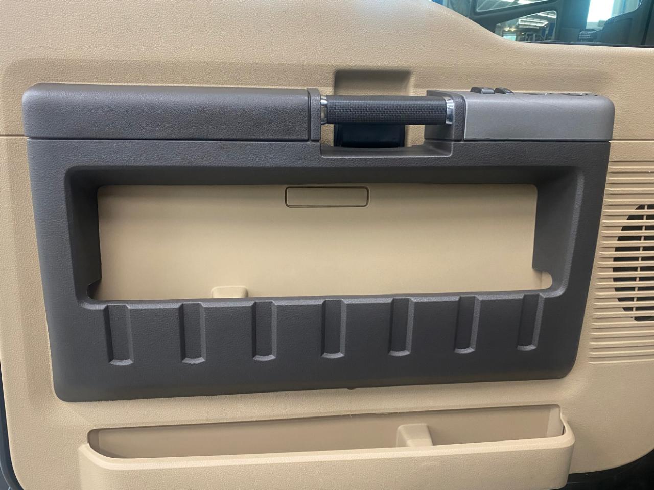 Ford F-250 SD XLT Crew Cab Long Bed 4WD 2014