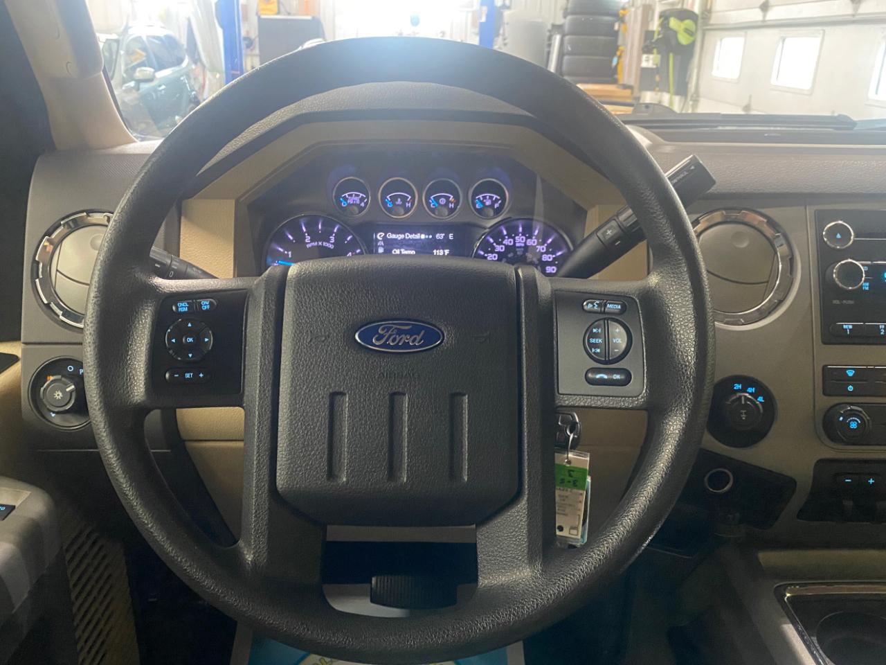 Ford F-250 SD XLT Crew Cab Long Bed 4WD 2014