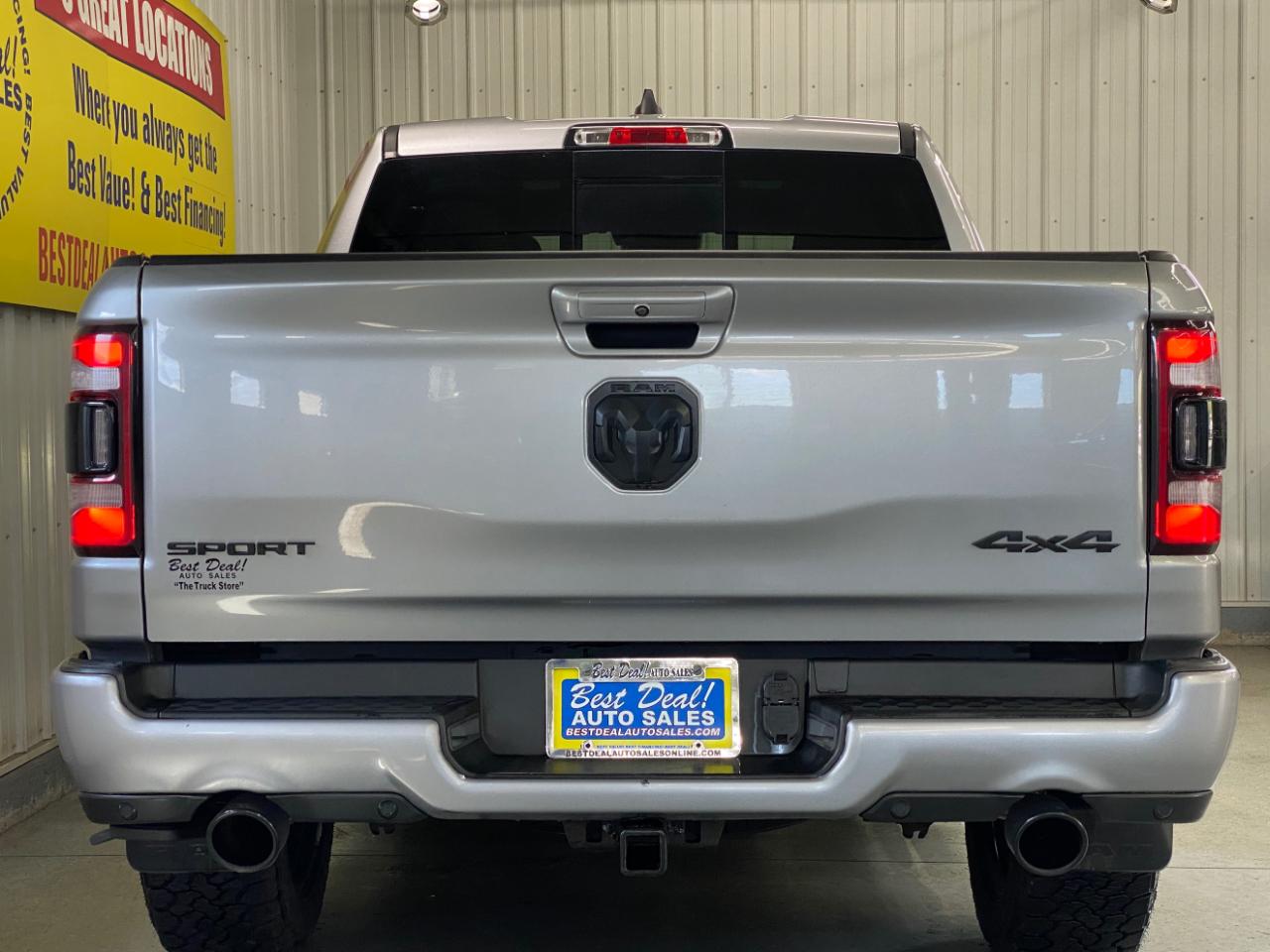 RAM 1500 Sport Crew Cab SB 4WD 2021