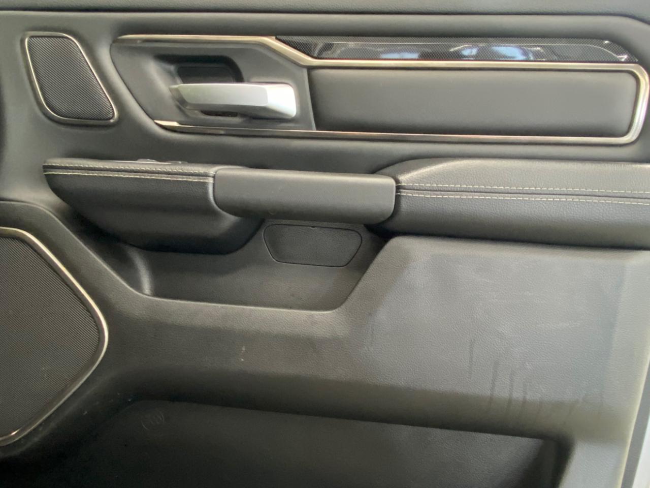 RAM 1500 Sport Crew Cab SB 4WD 2021