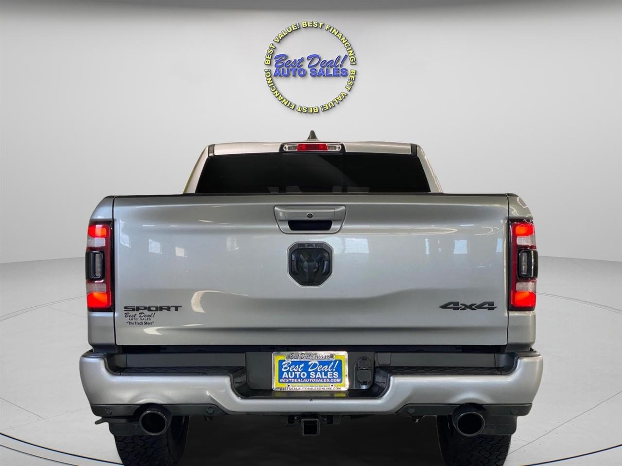 RAM 1500 Sport Crew Cab SB 4WD 2021