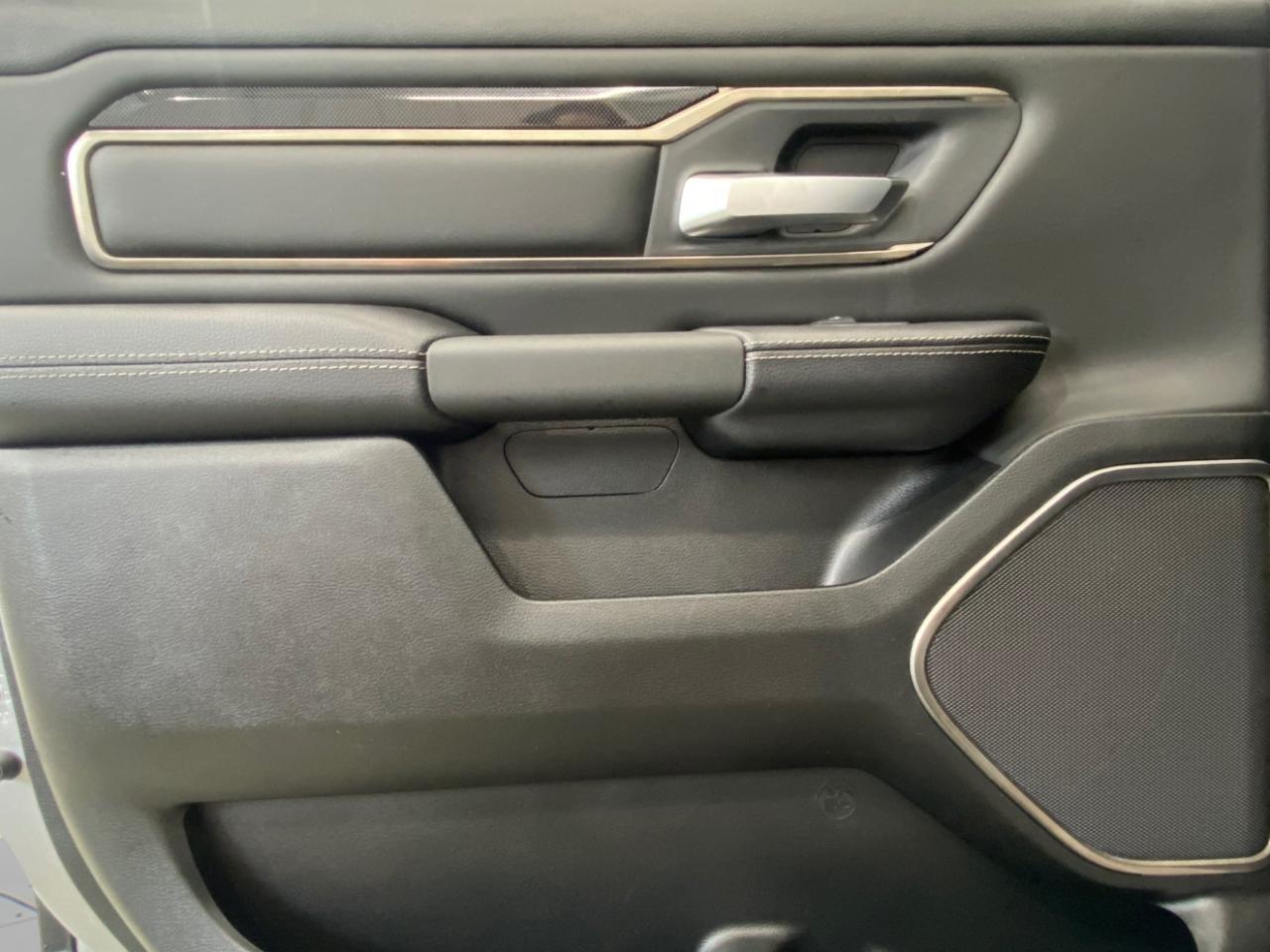 RAM 1500 Sport Crew Cab SB 4WD 2021
