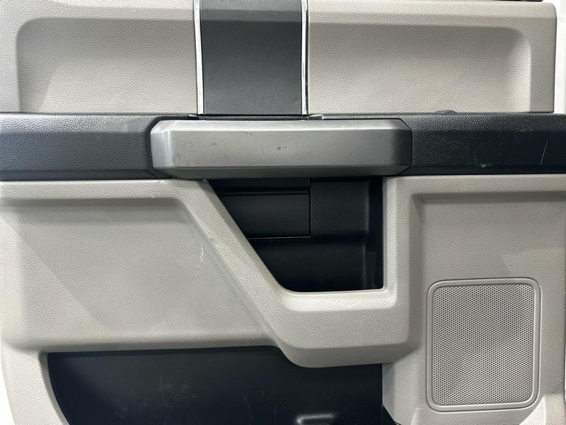 Ford F-250 SD XLT Crew Cab Long Bed 4WD 2018