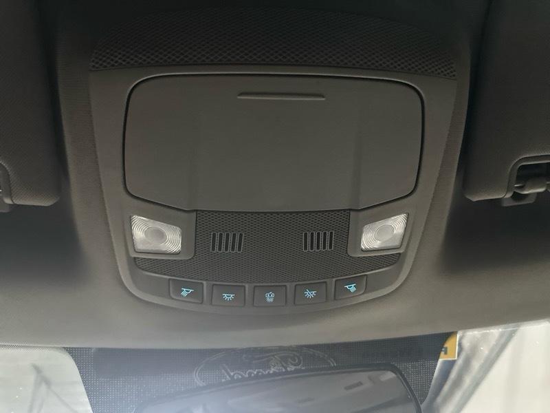 Ford F-250 SD XLT Crew Cab Long Bed 4WD 2018