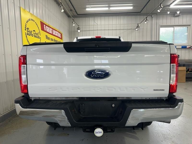 Ford F-250 SD XLT Crew Cab Long Bed 4WD 2018