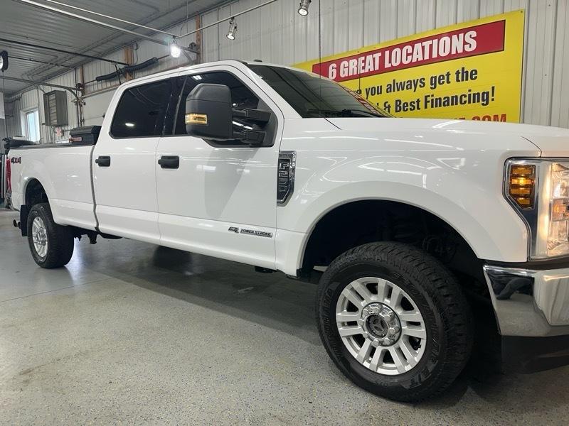 Ford F-250 SD XLT Crew Cab Long Bed 4WD 2018