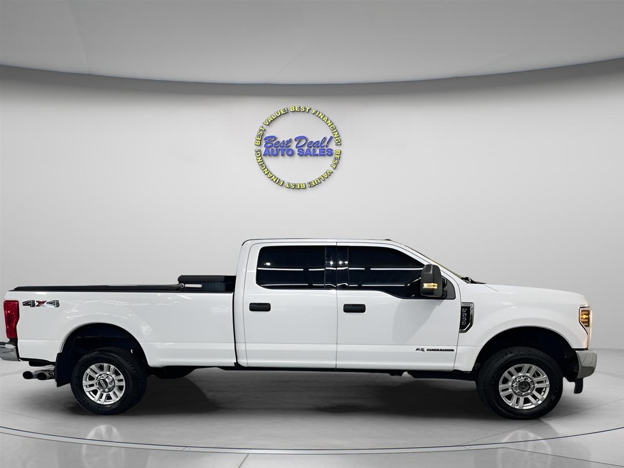 Ford F-250 SD XLT Crew Cab Long Bed 4WD 2018