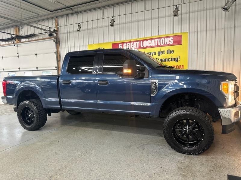 Ford F-250 SD Crew Cab 4WD 2017