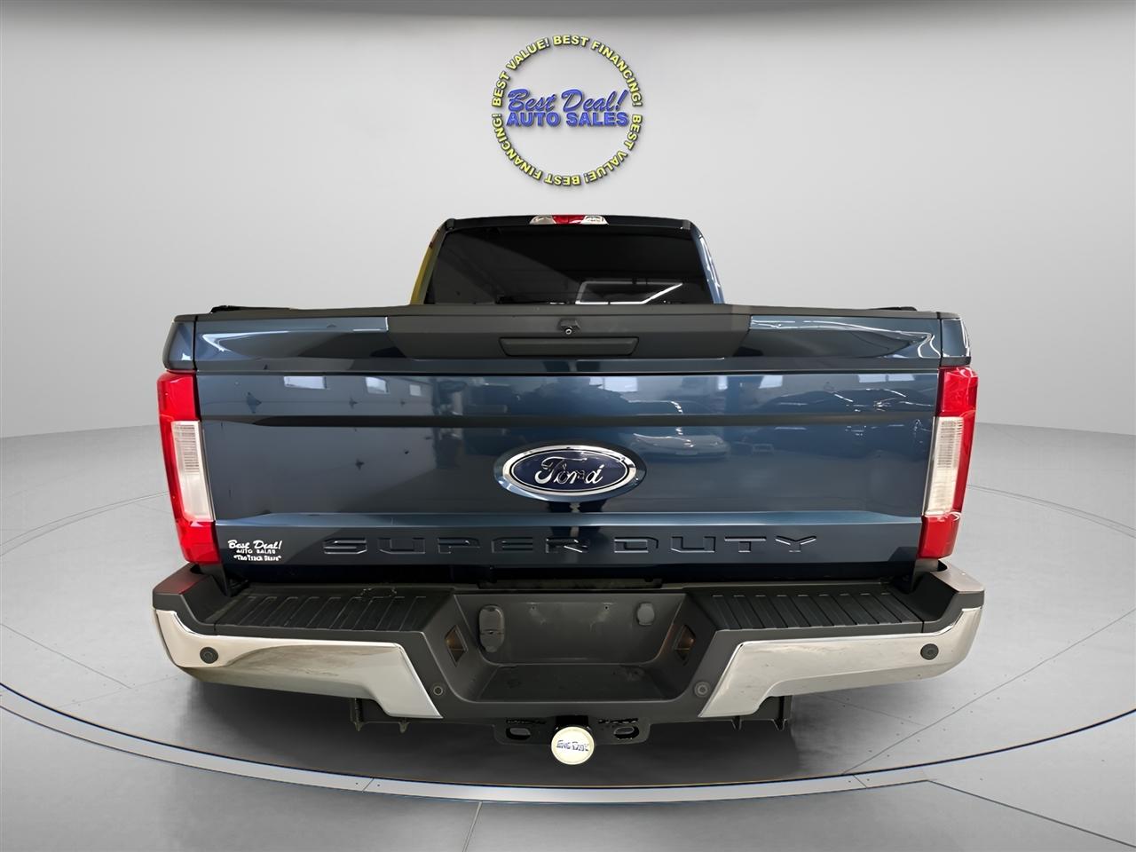 Ford F-250 SD Crew Cab 4WD 2017