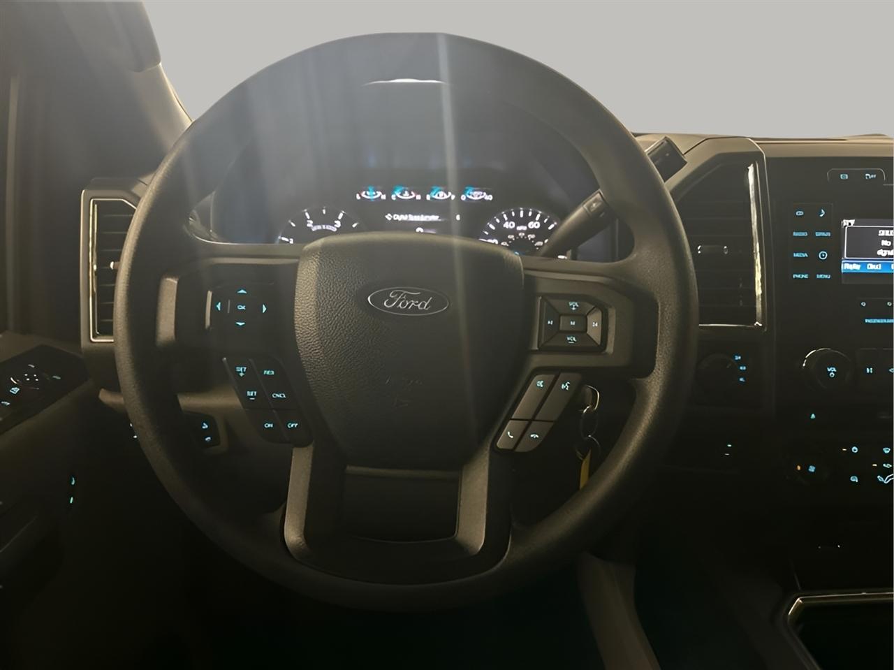 Ford F-250 SD Crew Cab 4WD 2017