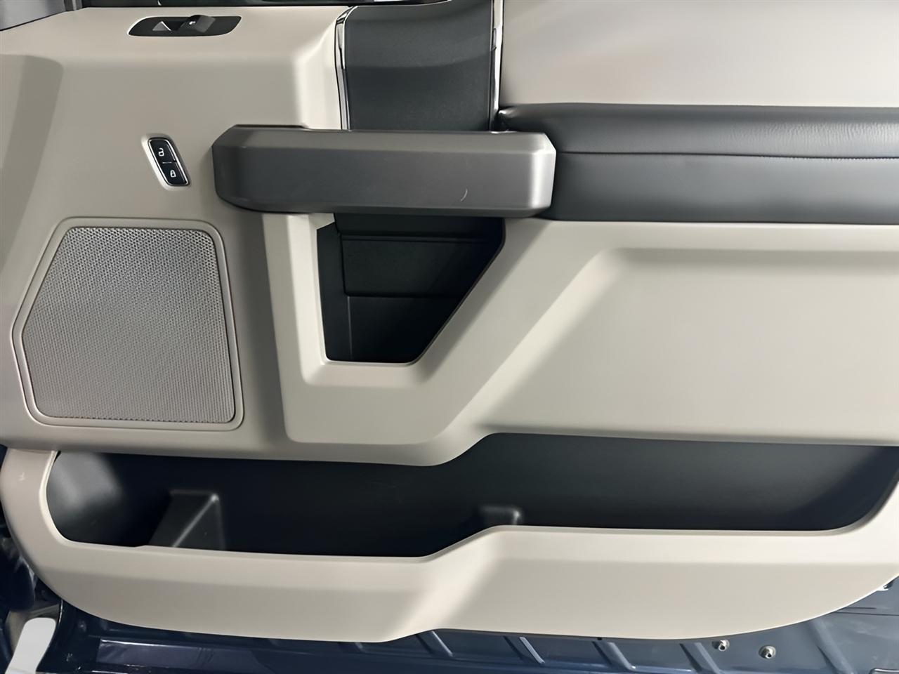 Ford F-250 SD Crew Cab 4WD 2017