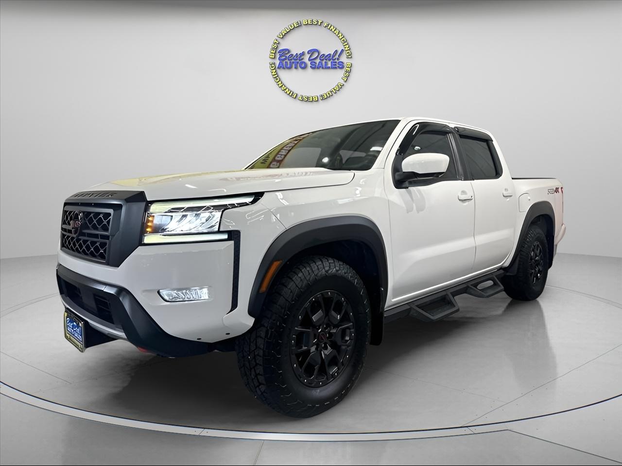 2022 Nissan Frontier PRO-4X Crew Cab 4WD