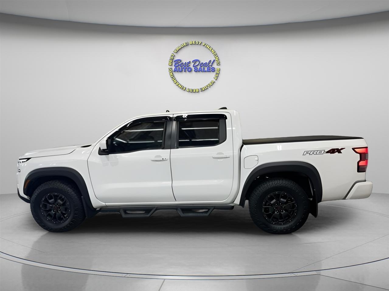 Nissan Frontier PRO-4X Crew Cab 4WD 2022