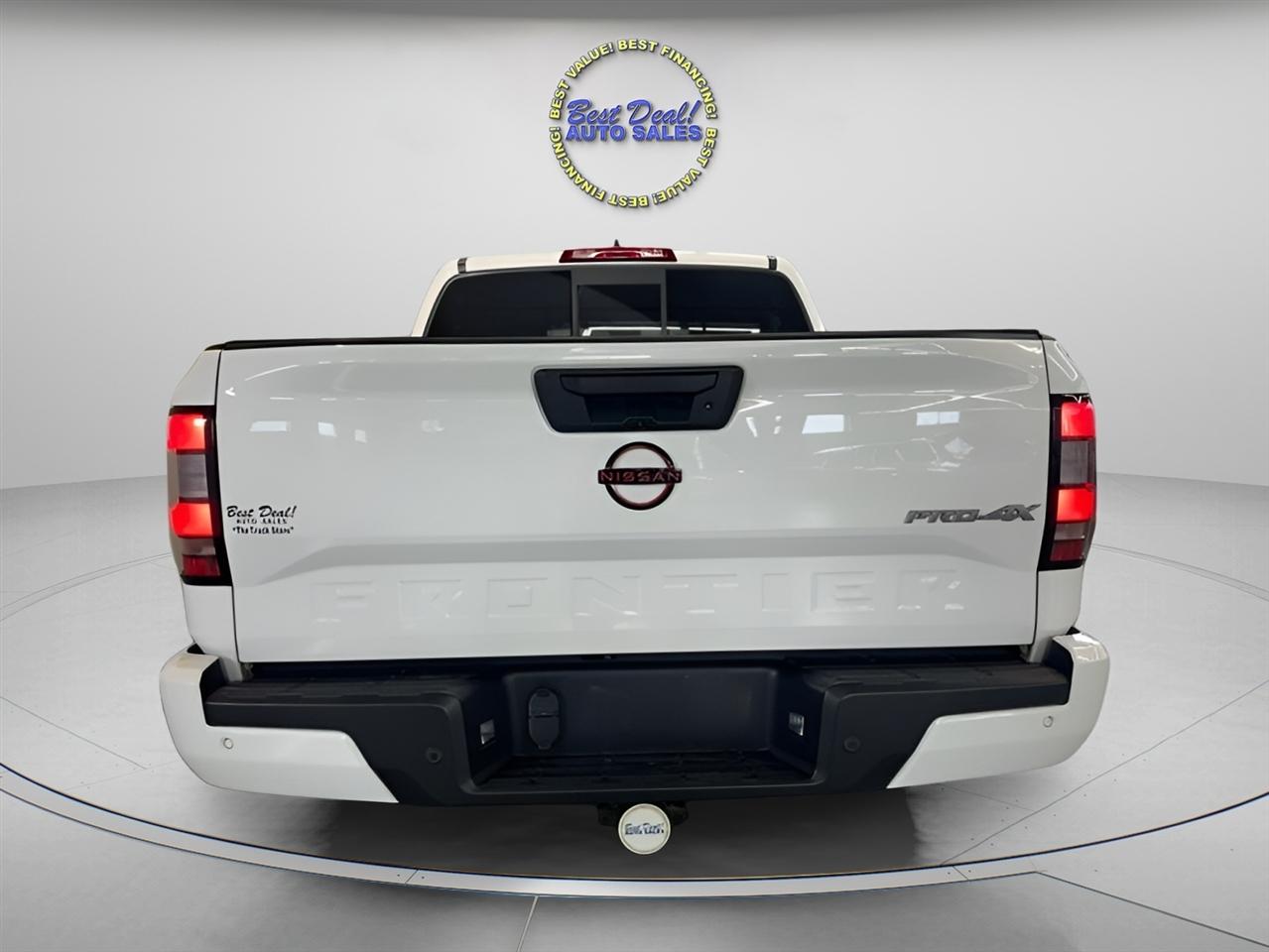Nissan Frontier PRO-4X Crew Cab 4WD 2022