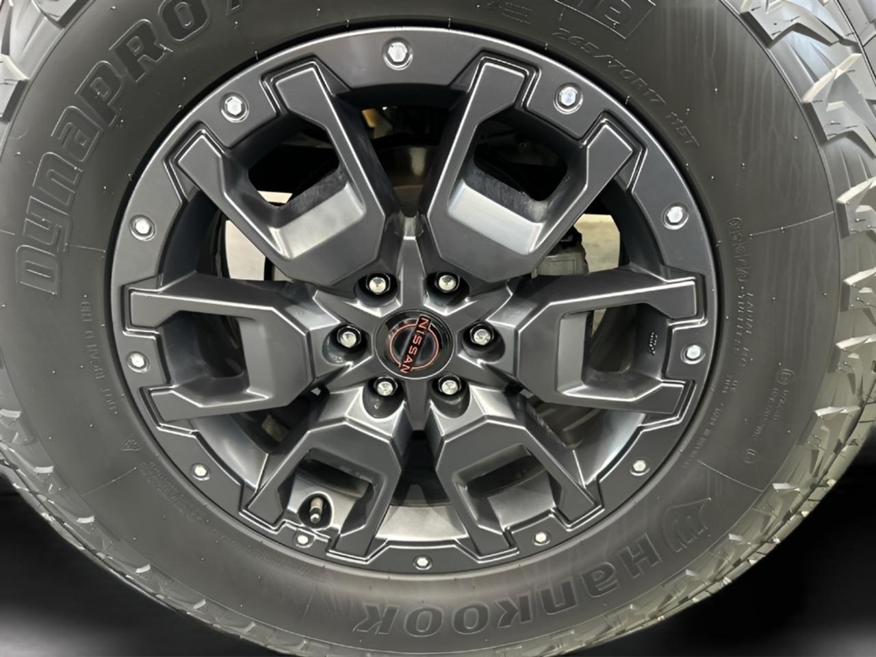 Nissan Frontier PRO-4X Crew Cab 4WD 2022