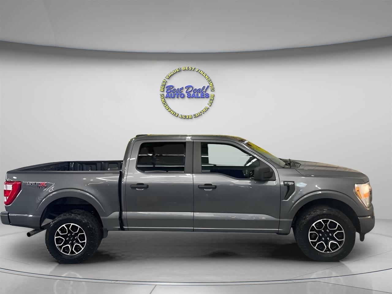 Ford F-150 STX SuperCrew 4WD 2022