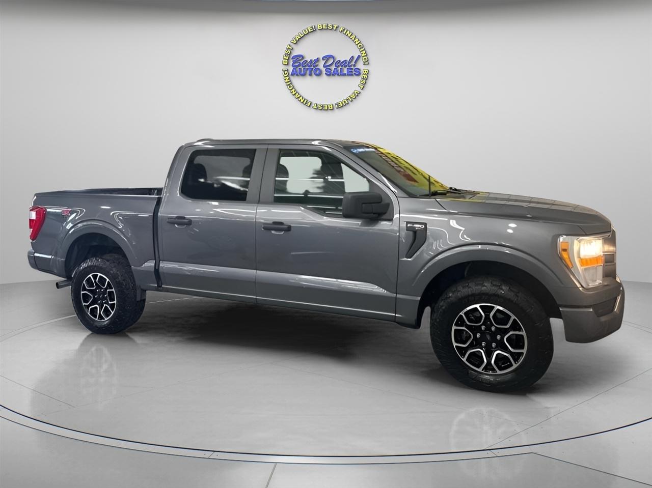 Ford F-150 STX SuperCrew 4WD 2022