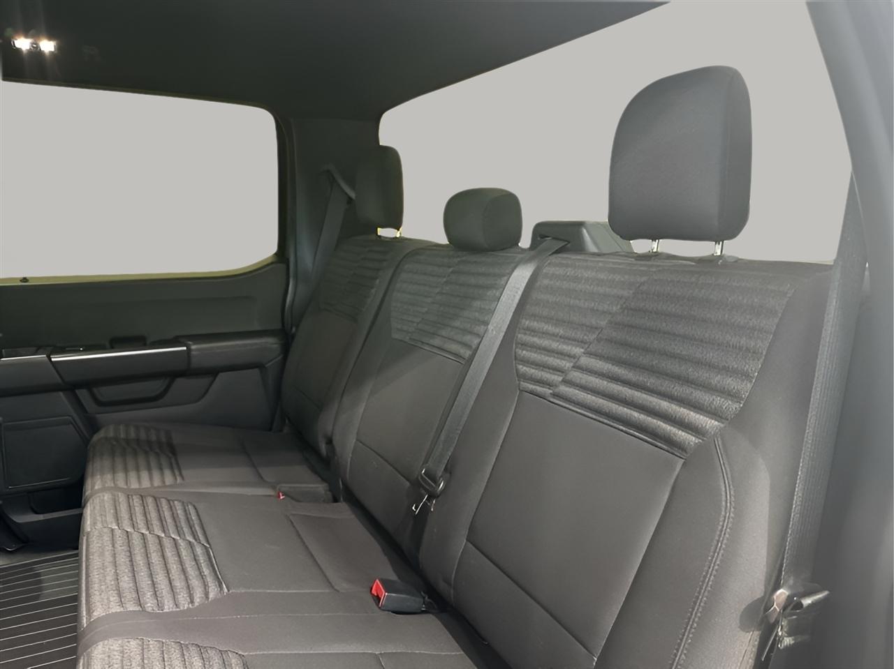 Ford F-150 STX SuperCrew 4WD 2022